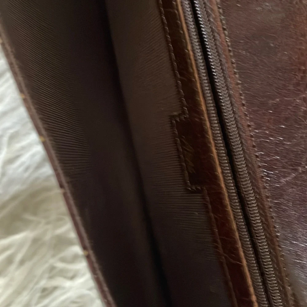 Abas Brown/Gold Alligator Leather Cylinder Clutch